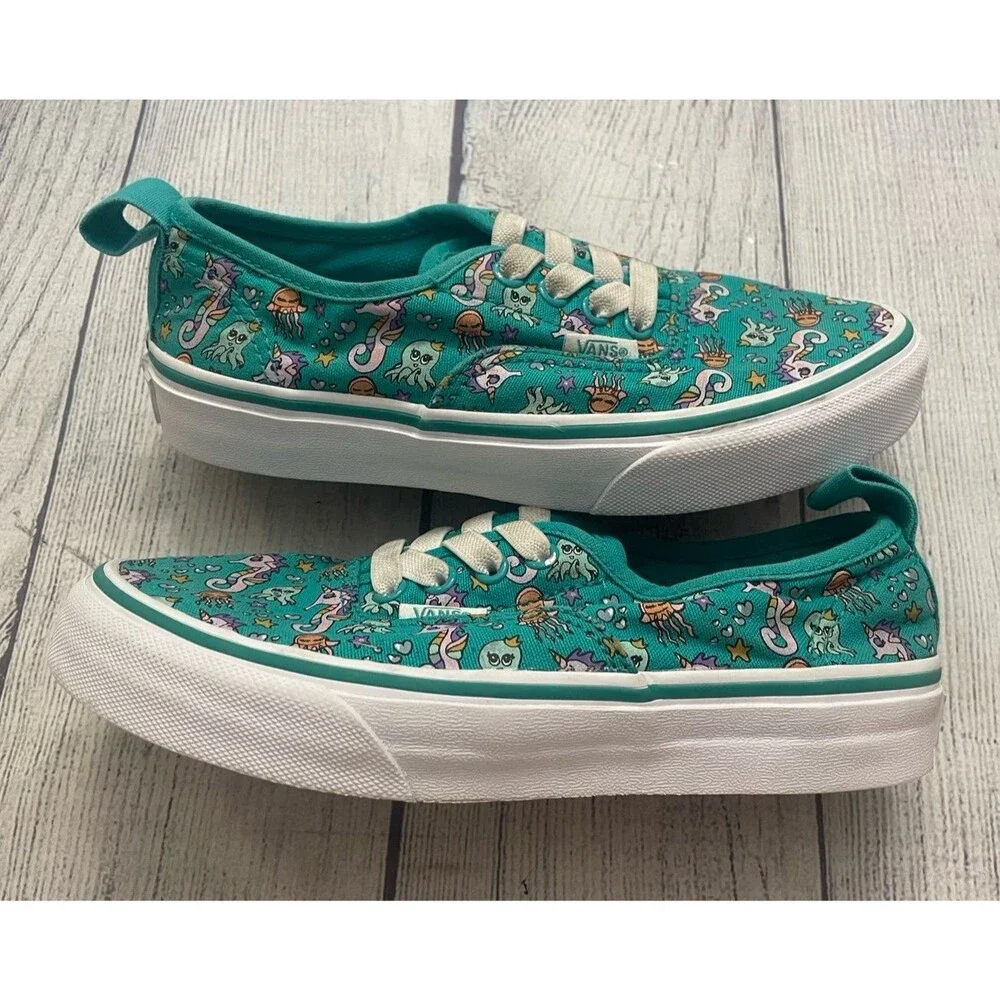 Seahorse Jellyfish Octopus Vans Off the Wall Slip On Girl Shoes, Size Youth 2